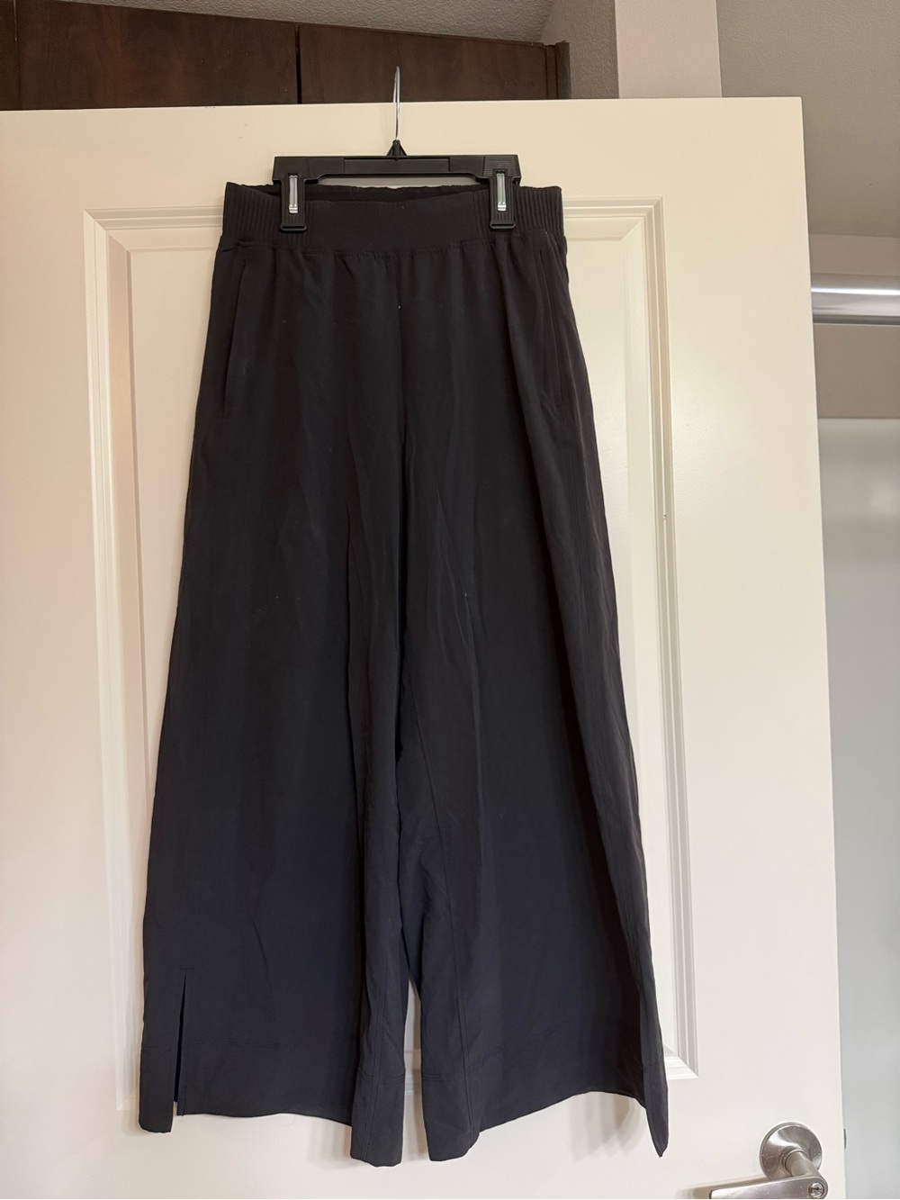 Lulu Lemon Black Wide Leg Swift Pant